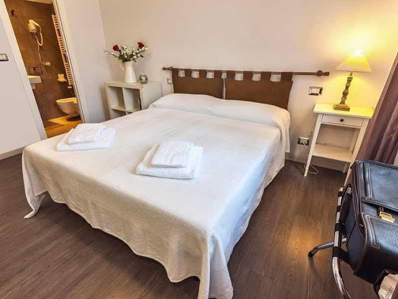 B&B Ai 2 Papi Rom Eksteriør billede